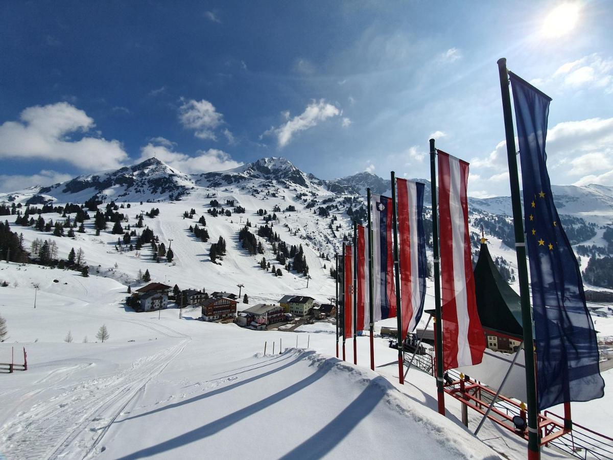 Austria Alpinhotel Ski In Ski Out An Der Edelweissbahn Obertauern Esterno foto
